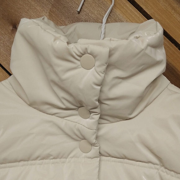 NEW! Women's Iridescent Shine Duvet Puffer Jacket Coat, Light Beige - Wild Fable - Picture 4 of 16